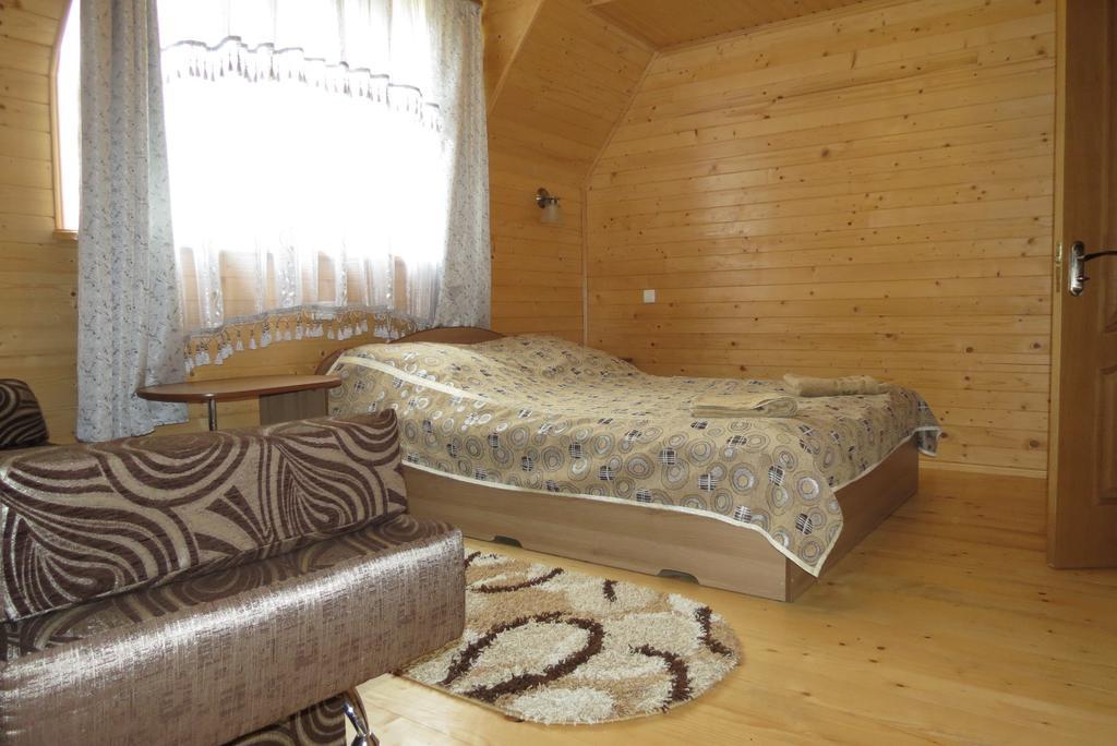 Bilyy Kamin Guest House Tatariv Eksteriør bilde
