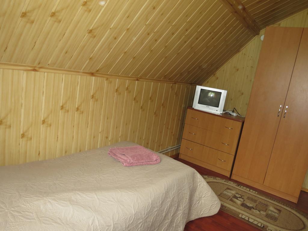 Bilyy Kamin Guest House Tatariv Eksteriør bilde