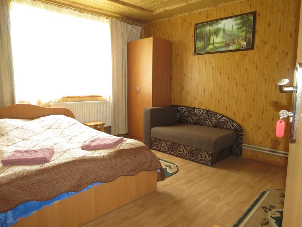 Bilyy Kamin Guest House Tatariv Eksteriør bilde